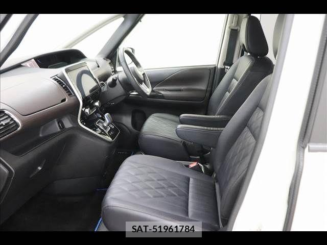 Nissan SERENA 2021-03 6673519-10