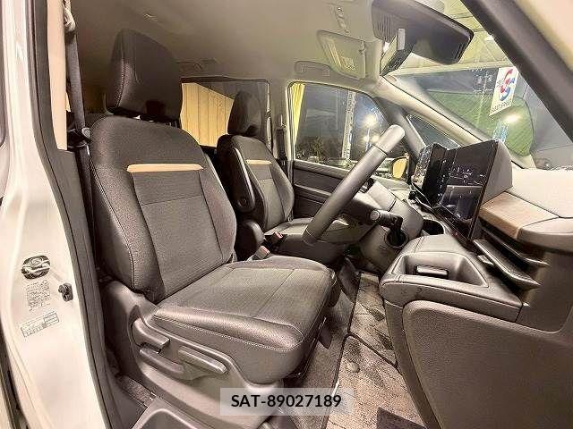 Nissan SERENA 2024-07 6673500-9