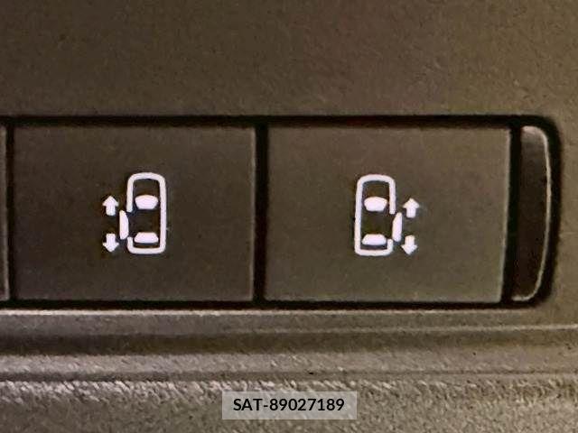Nissan SERENA 2024-07 6673500-5