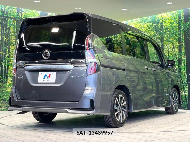 Nissan SERENA 2021-09 6673535-16