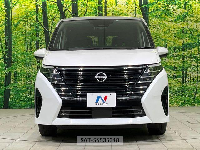 Nissan SERENA 2023-02 6673510-15