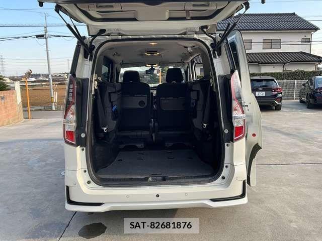 Nissan SERENA 2020-12 6673539-24