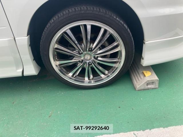 Nissan SERENA 2009-06 6673546-10
