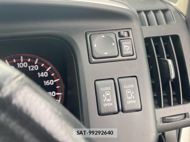 Nissan SERENA 2009-06 6673546-14