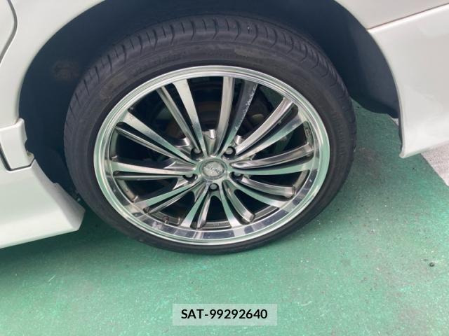 Nissan SERENA 2009-06 6673546-8