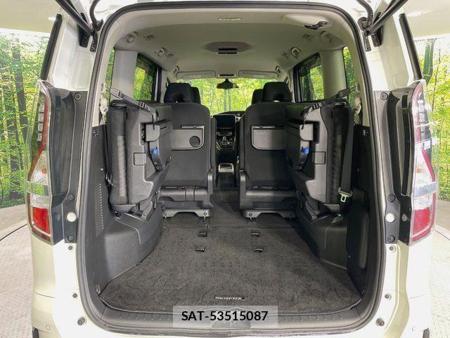 Nissan SERENA 2019-10 6677930-10