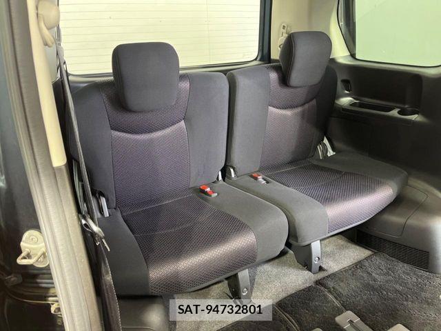 Nissan SERENA 2012-03 6677948-9