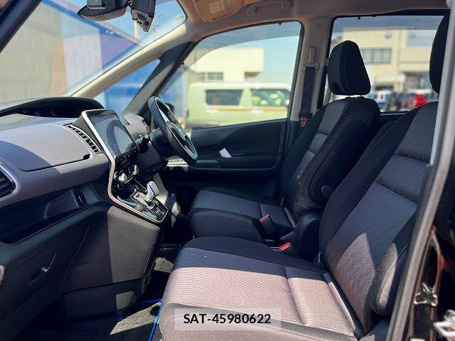 Nissan SERENA 2022-02 6677905-18