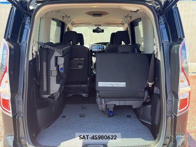 Nissan SERENA 2022-02 6677905-21