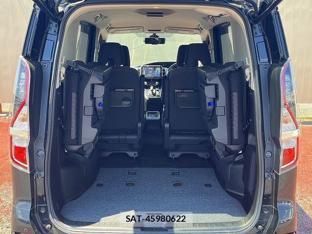 Nissan SERENA 2022-02 6677905-22