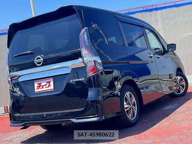 Nissan SERENA 2022-02 6677905-2