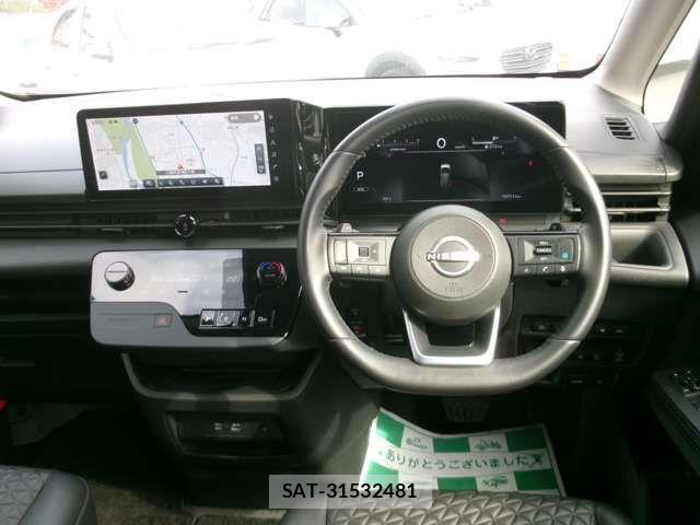 Nissan SERENA 2023-08 6677885-2