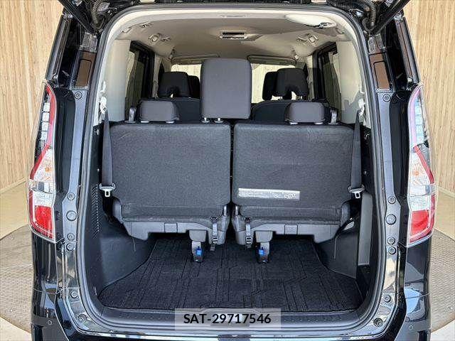 Nissan SERENA 2021-02 6677944-11