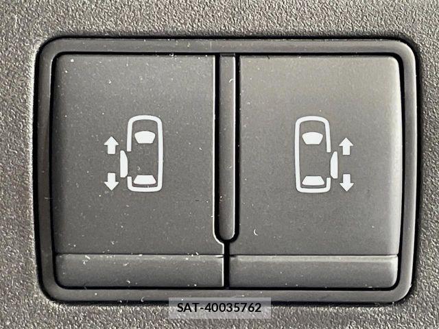 Nissan SERENA 2022-09 6677911-3