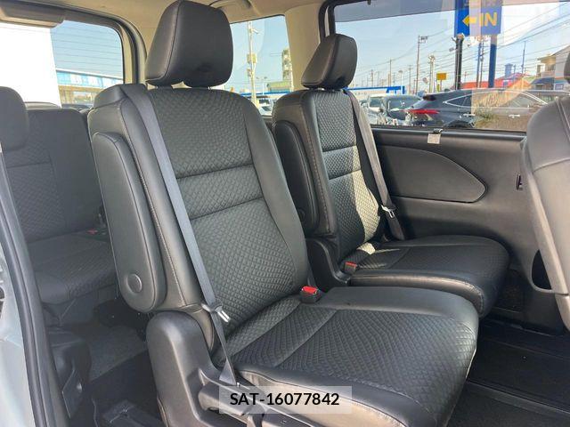 Nissan SERENA 2019-05 6677934-9