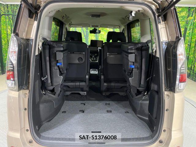 Nissan SERENA 2018-04 6677941-11