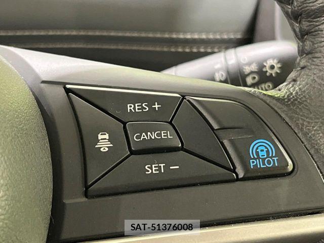 Nissan SERENA 2018-04 6677941-5