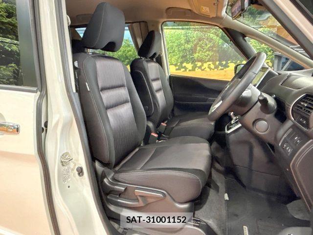 Nissan SERENA 2018-03 6677931-7