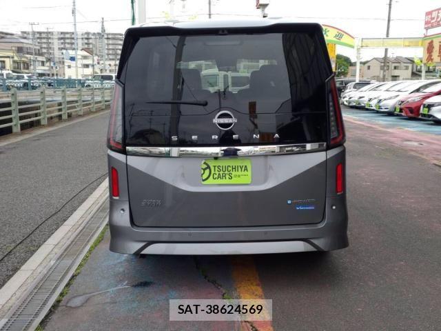 Nissan SERENA 2023-03 6677892-10