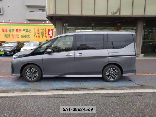 Nissan SERENA 2023-03 6677892-11