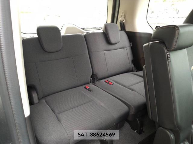 Nissan SERENA 2023-03 6677892-29