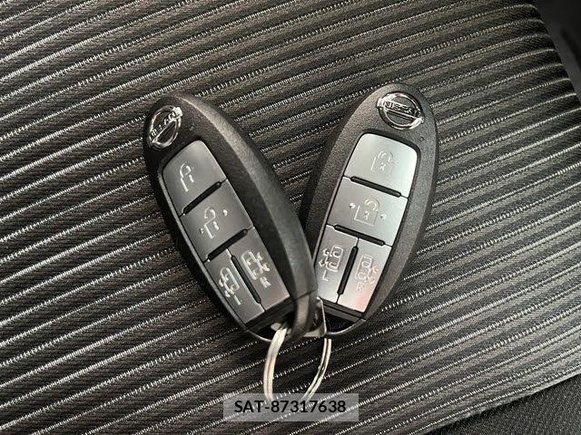Nissan SERENA 2021-05 6677918-25