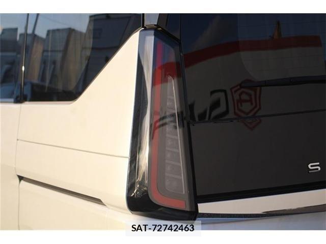 Nissan SERENA 2024-06 6677896-10