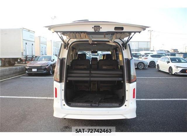 Nissan SERENA 2024-06 6677896-26