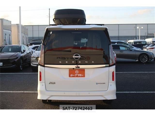 Nissan SERENA 2024-06 6677896-3