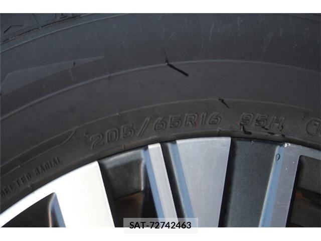 Nissan SERENA 2024-06 6677896-7