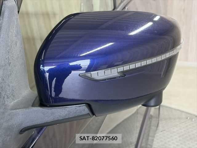 Nissan SERENA 2018-09 6683998-28