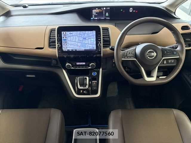 Nissan SERENA 2018-09 6683998-2