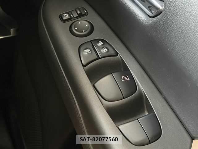 Nissan SERENA 2018-09 6683998-8