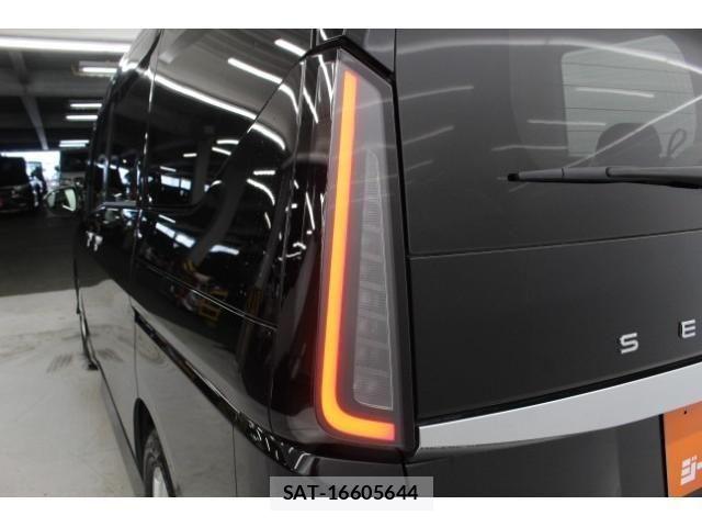 Nissan SERENA 2023-05 6682853-17