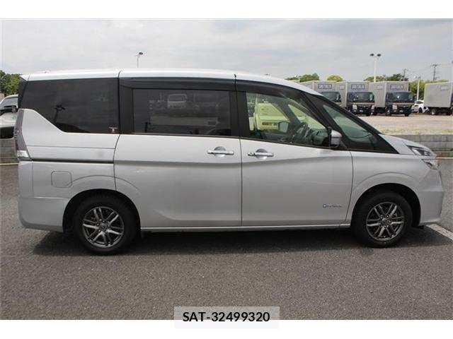 Nissan SERENA 2018-10 6691249-14