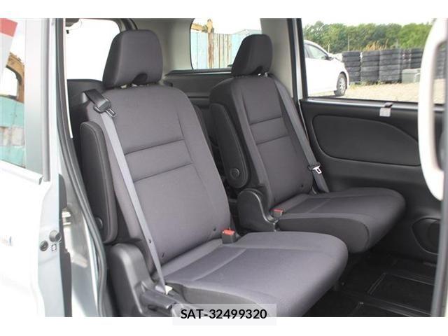 Nissan SERENA 2018-10 6691249-21