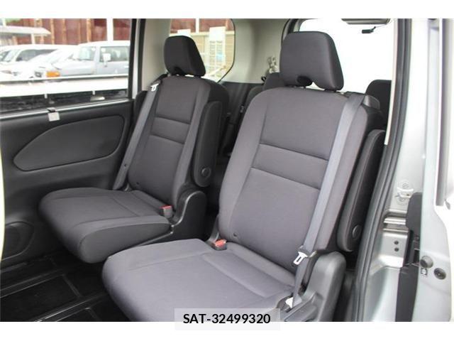 Nissan SERENA 2018-10 6691249-24