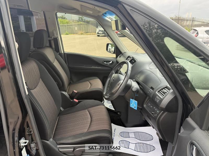 Nissan SERENA 2014-09 1218377-11