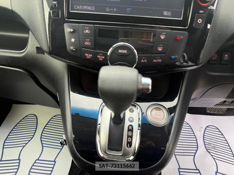 Nissan SERENA 2014-09 1218377-16