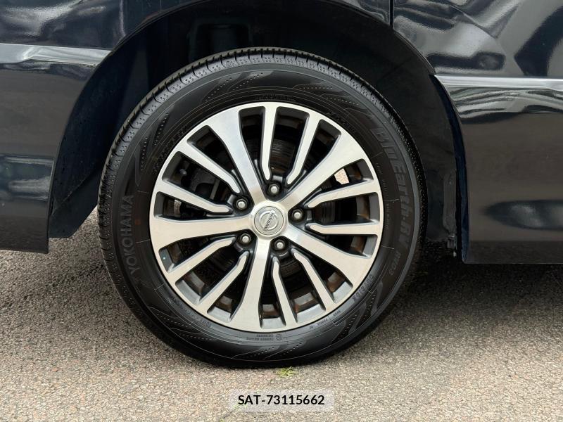 Nissan SERENA 2014-09 1218377-30