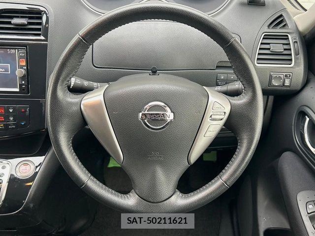 Nissan SERENA 2012-01 6717239-11