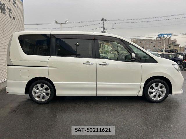 Nissan SERENA 2012-01 6717239-17