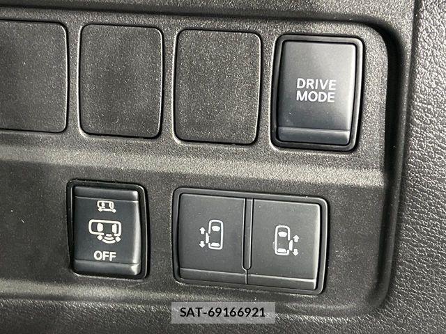 Nissan SERENA 2022-04 6717233-3