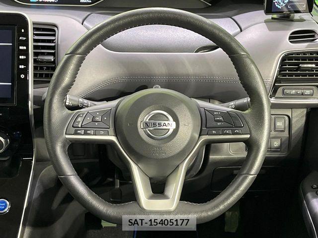 Nissan SERENA 2020-04 6717231-11