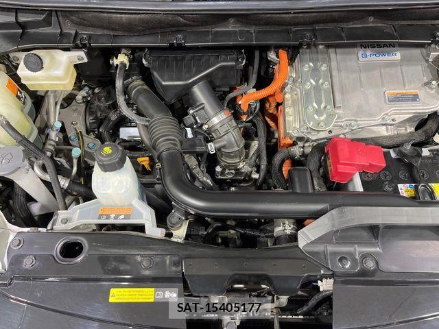 Nissan SERENA 2020-04 6717231-18