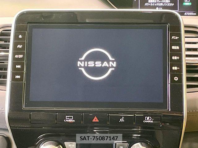 Nissan SERENA 2021-08 6753226-3
