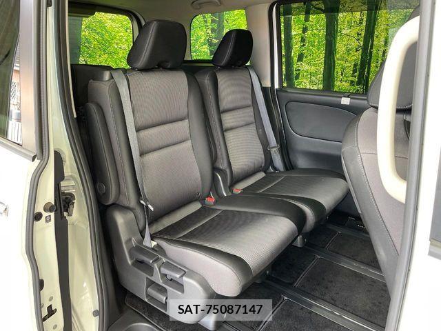Nissan SERENA 2021-08 6753226-7