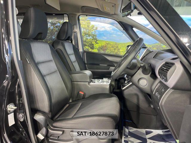 Nissan SERENA 2022-11 6753229-7