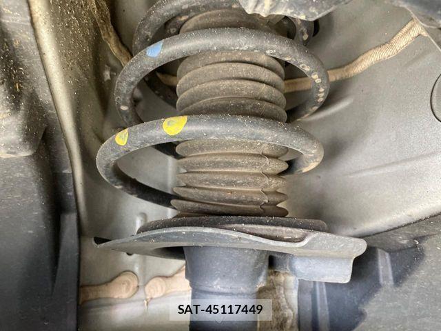 Nissan SERENA 2024-04 6753218-19