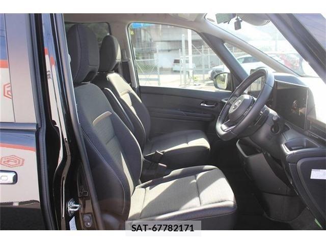 Nissan SERENA 2023-03 6753230-27
